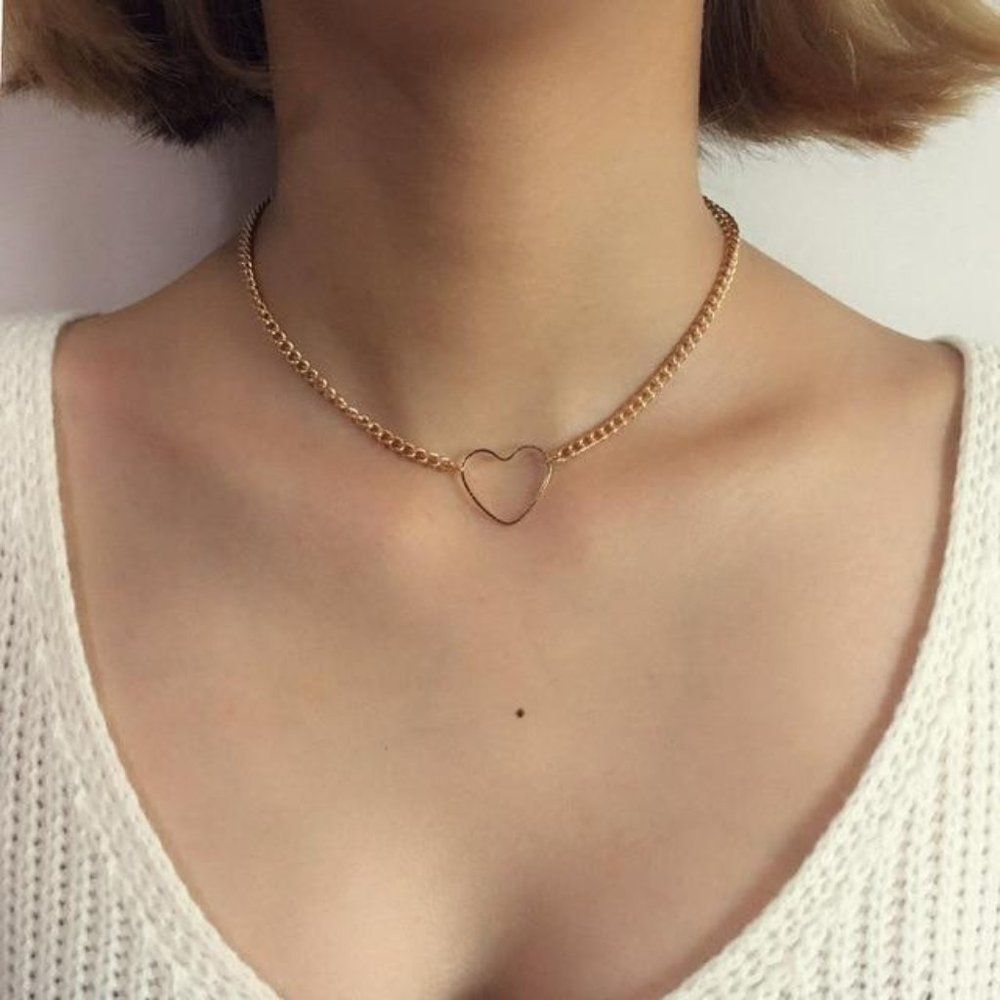 Hollow Heart Choker Necklace 10E-J011